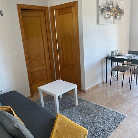 Nice Apartment Near The Park Torrevieja Exterior photo